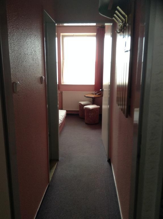 Panama Motel Szekesfehervar Bilik gambar
